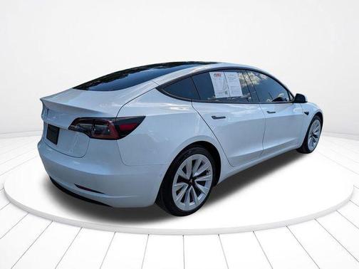 Pearl White Multi-Coat 2021 Tesla Model 3 Standard Range Plus