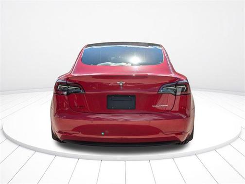 2022 Tesla Model 3 Long Range