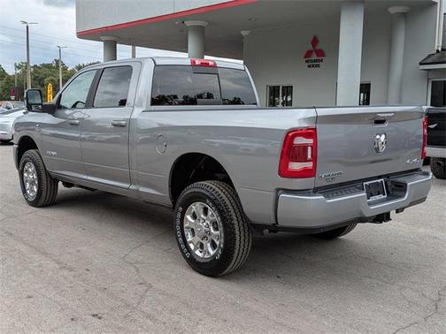 2024 RAM 2500 Laramie Crew Cab 4x4 6'4' Box