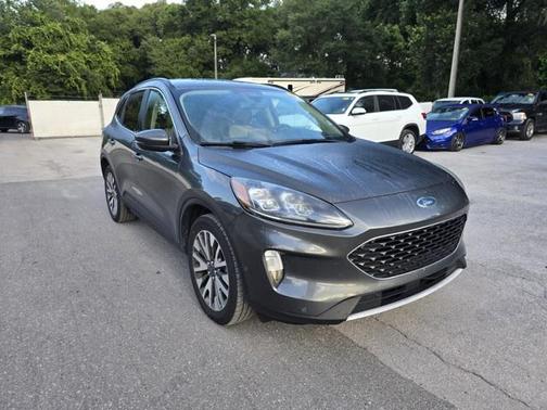 2020 Ford Escape Titanium