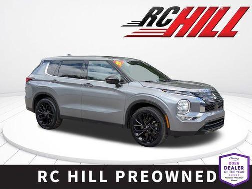 2022 Mitsubishi Outlander Black Edition 2WD