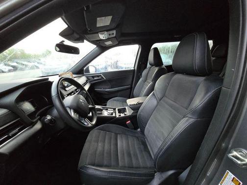 Mercury Gray Metallic 2022 Mitsubishi Outlander Black Edition 2WD