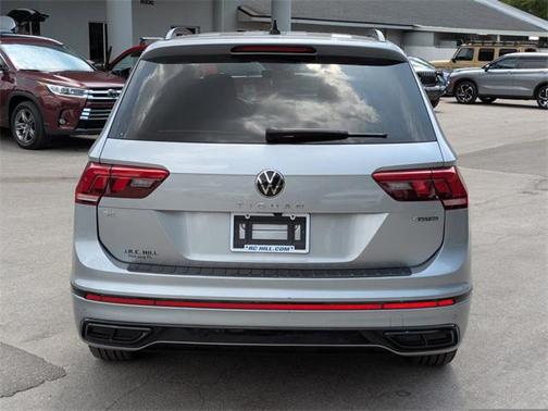 2022 Volkswagen Tiguan 2.0T SE R-Line Black 4MOTION