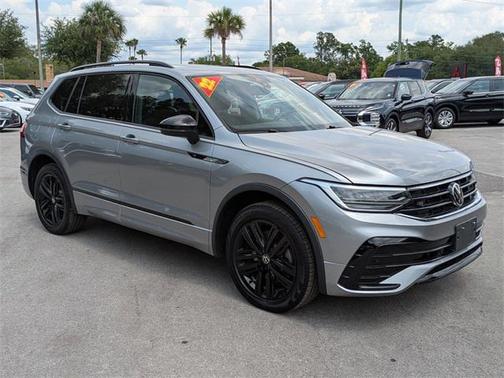 2022 Volkswagen Tiguan 2.0T SE R-Line Black 4MOTION