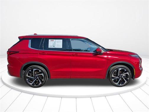 2022 Mitsubishi Outlander SEL