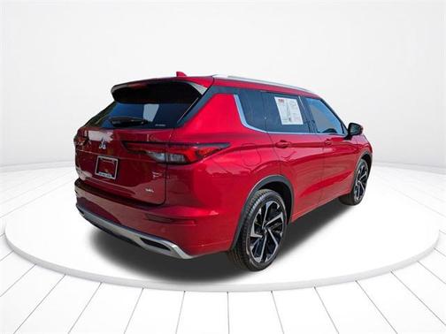 2022 Mitsubishi Outlander SEL