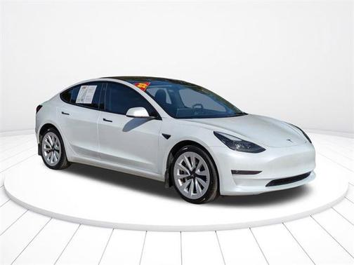 2023 Tesla Model 3 Standard Range
