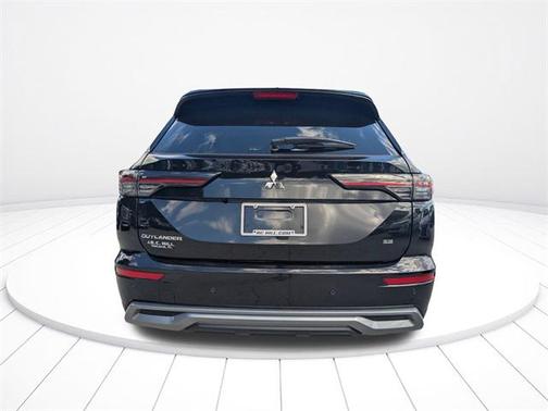 2025 Mitsubishi Outlander SE 2.5 2WD