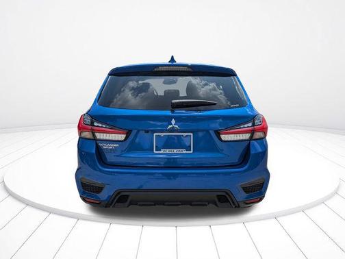 Octane Blue Metallic 2026 Mitsubishi Outlander Sport 2.0 ES