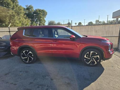 2024 Mitsubishi Outlander SE 2.5 2WD