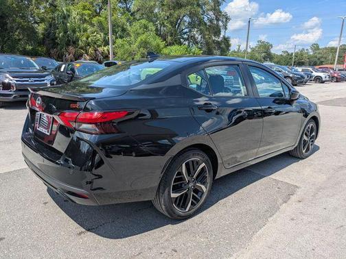 Super Black 2024 Nissan Versa 1.6 S