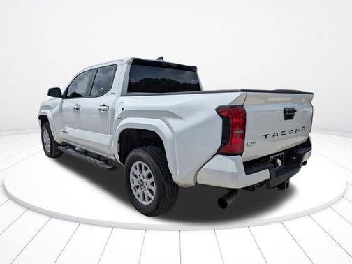 Ice Cap 2024 Toyota Tacoma SR5