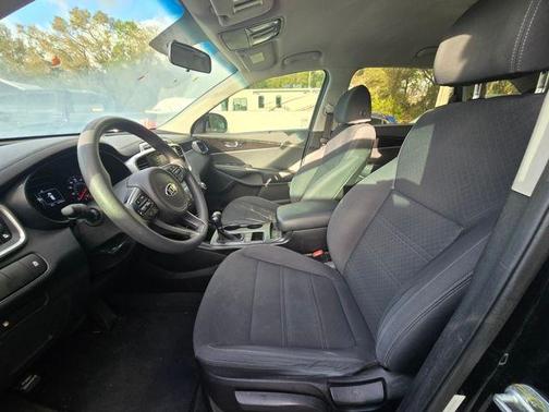 2018 Kia Sorento L