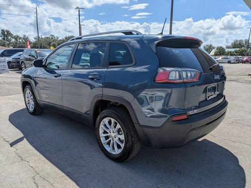 Slate Blue Pearlcoat 2020 Jeep Cherokee Latitude