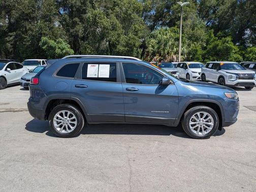 Slate Blue Pearlcoat 2020 Jeep Cherokee Latitude