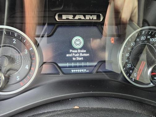 2024 RAM 2500 Laramie Crew Cab 4x4 6'4' Box