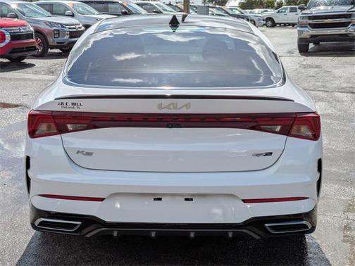 2022 Kia K5 GT-Line