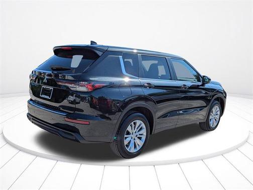 2025 Mitsubishi Outlander ES 2.5 2WD