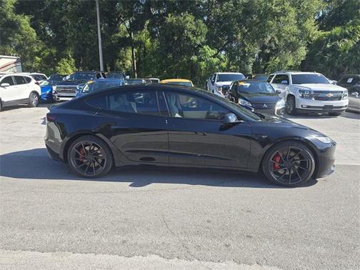 2024 Tesla Model 3 Performance