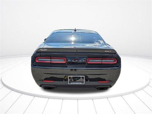 2015 Dodge Challenger SRT Hellcat