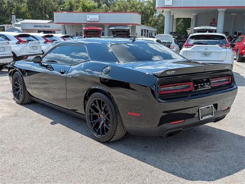 2015 Dodge Challenger SRT Hellcat