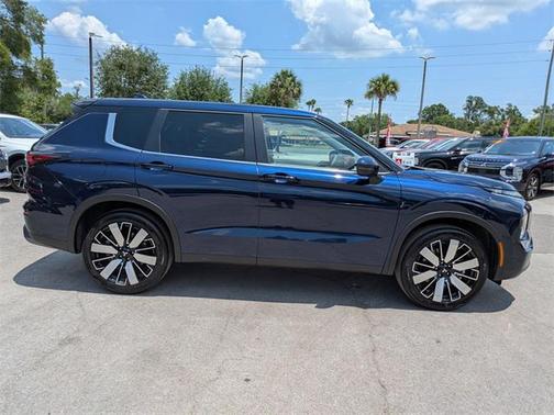 2025 Mitsubishi Outlander SE 2.5 2WD