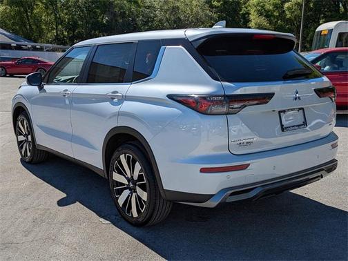2025 Mitsubishi Outlander SE 2.5 2WD