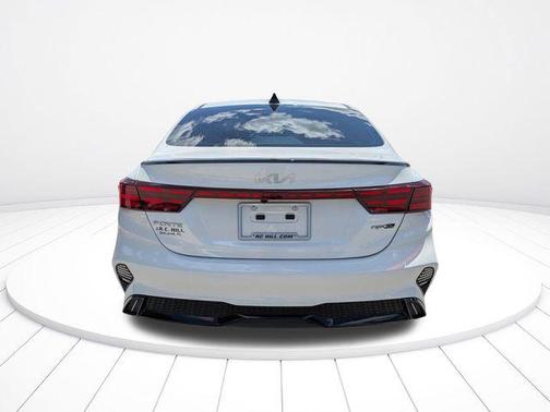 Snow White Pearl 2024 Kia Forte GT-Line