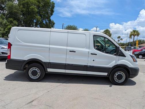 2017 Ford Transit-150 Base