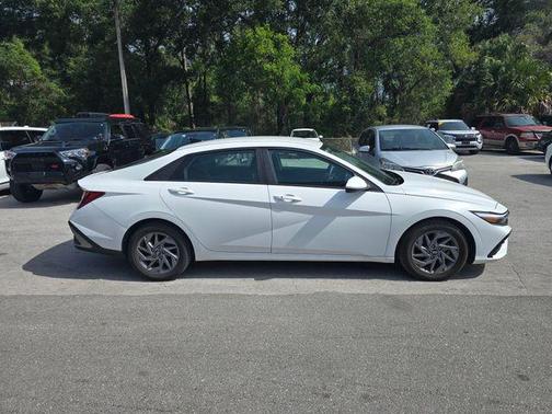 Serenity White 2024 Hyundai ELANTRA SEL
