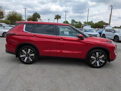 2025 Mitsubishi Outlander SE 2.5 2WD