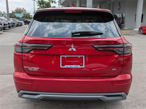 2025 Mitsubishi Outlander SE 2.5 2WD