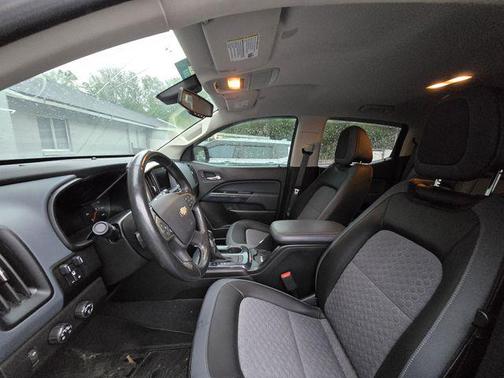 Bright Blue Metallic 2022 Chevrolet Colorado Z71