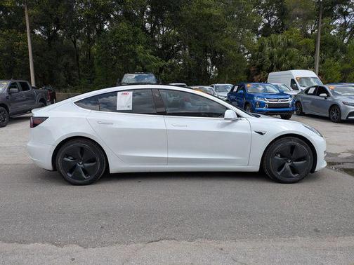 Pearl White Multi-Coat 2020 Tesla Model 3 Long Range