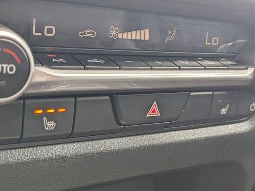 2024 Mazda CX-50 2.5 S Preferred Package