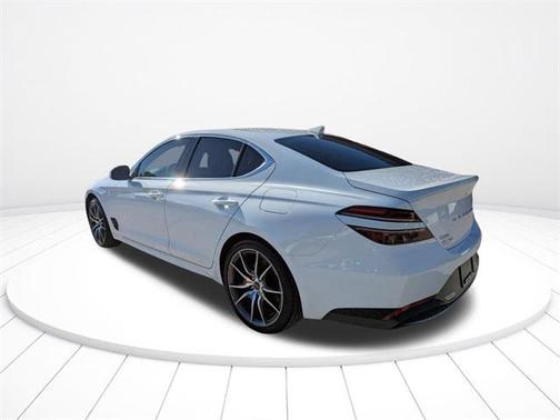 2023 Genesis G70 2.0T AWD