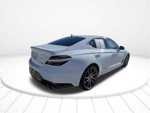 2023 Genesis G70 2.0T AWD