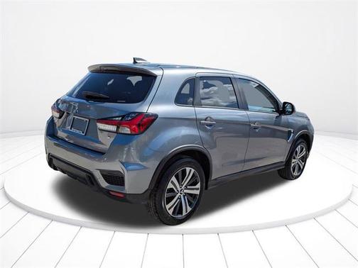 2024 Mitsubishi Outlander Sport SE