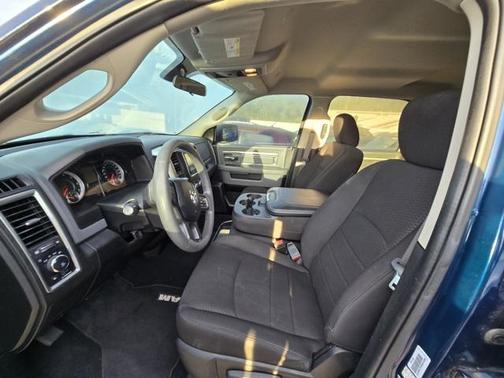 2020 RAM 1500 Classic Warlock Crew Cab 4x2 5'7' Box