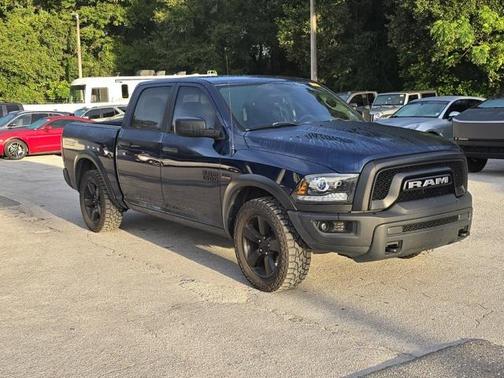 2020 RAM 1500 Classic Warlock Crew Cab 4x2 5'7' Box