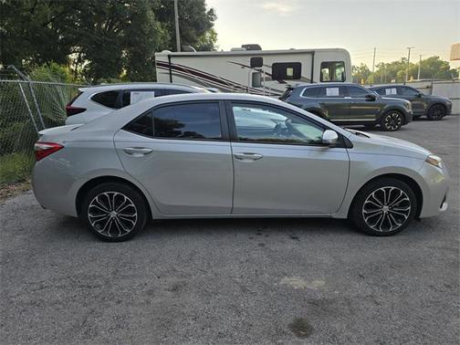 2015 Toyota Corolla S Plus