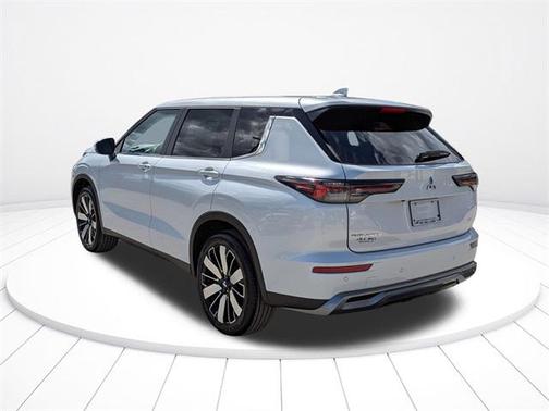 2025 Mitsubishi Outlander SE 2.5 S-AWC