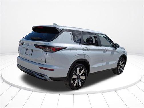 2025 Mitsubishi Outlander SE 2.5 S-AWC