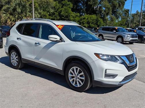 2020 Nissan Rogue SV