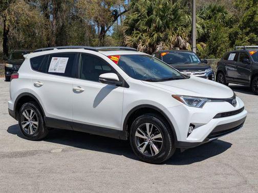 2018 Toyota RAV4 XLE