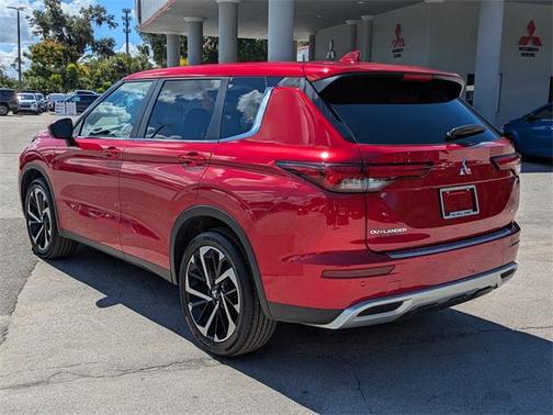 2024 Mitsubishi Outlander SE 2.5 2WD