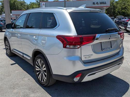 2020 Mitsubishi Outlander SEL