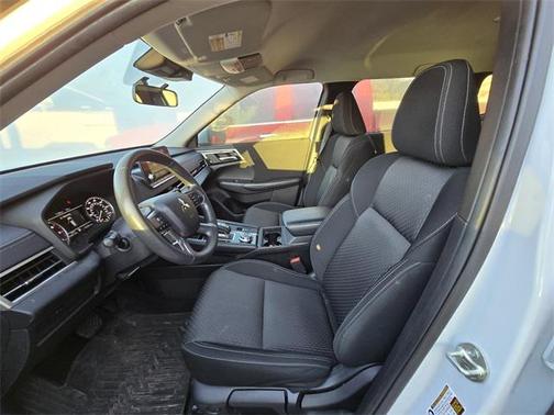 2023 Mitsubishi Outlander ES 2.5 2WD