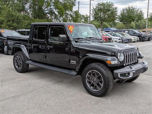 2022 Jeep Gladiator Overland