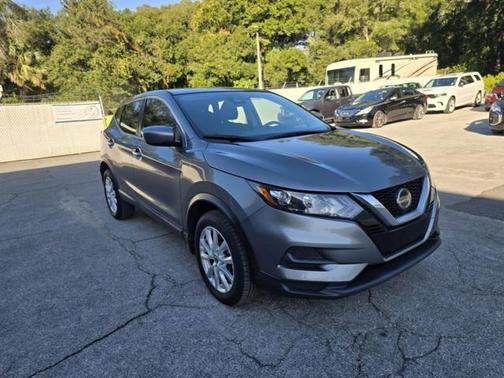 2022 Nissan Rogue Sport S